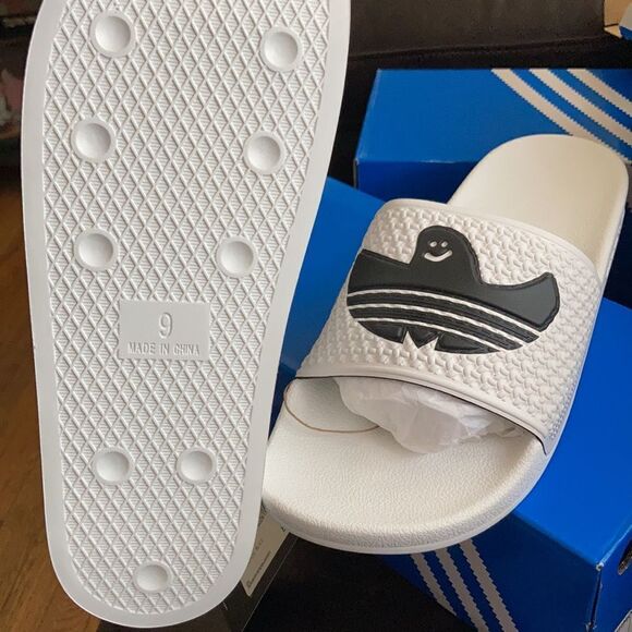 Adidas Originals Shmoofoil Slides - Picture 6 of 6